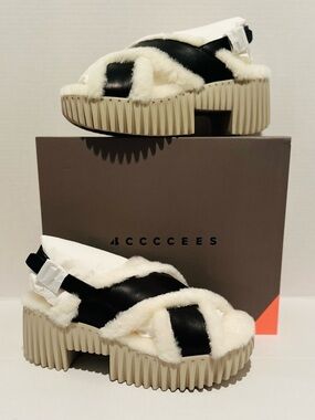 4CCCCEES NWT Women’s Plia Puffy Oreo EU 41 (US 10 - 11)